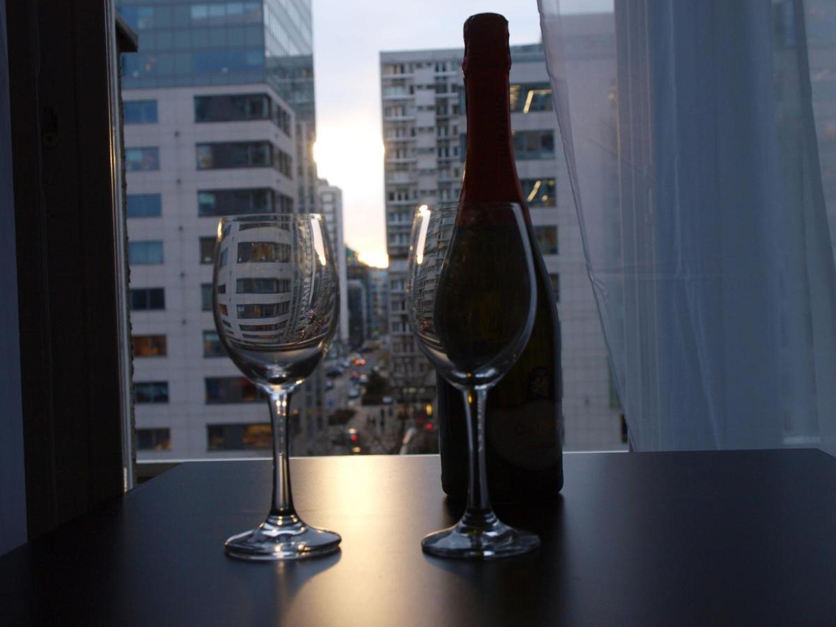 Apartament Rondo Onz Warsaw Ngoại thất bức ảnh